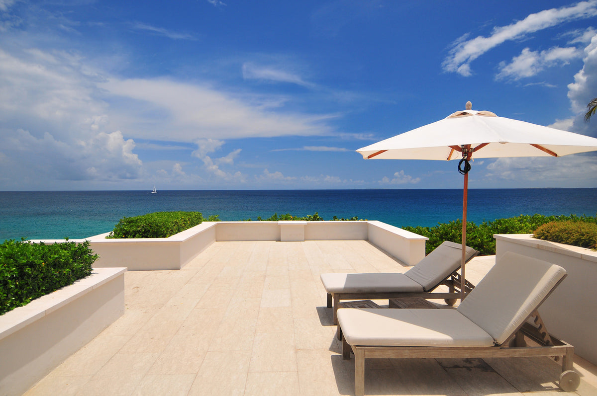 Improve Customer Experience with Patio Umbrellas & Cabanas