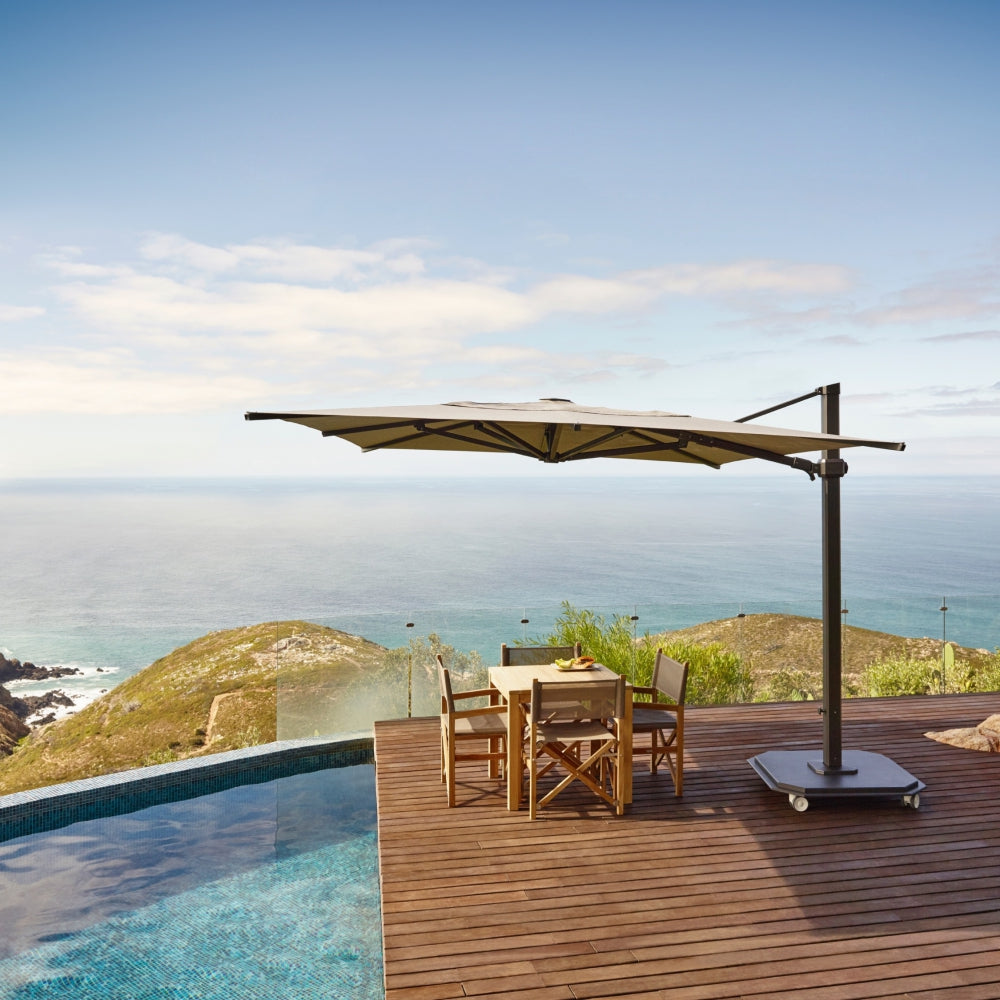 Jardinico Giant Sidepost Crank Lift Patio Umbrella JCP.401